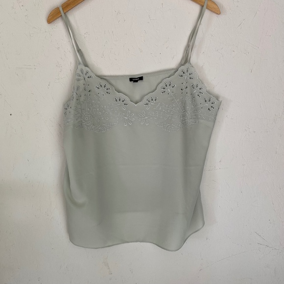 Express Sleeveless blouse - Picture 1 of 7